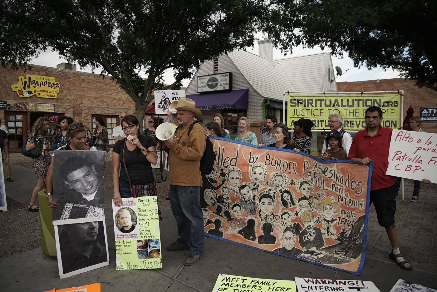 Spiritualution Campaign: border-justice